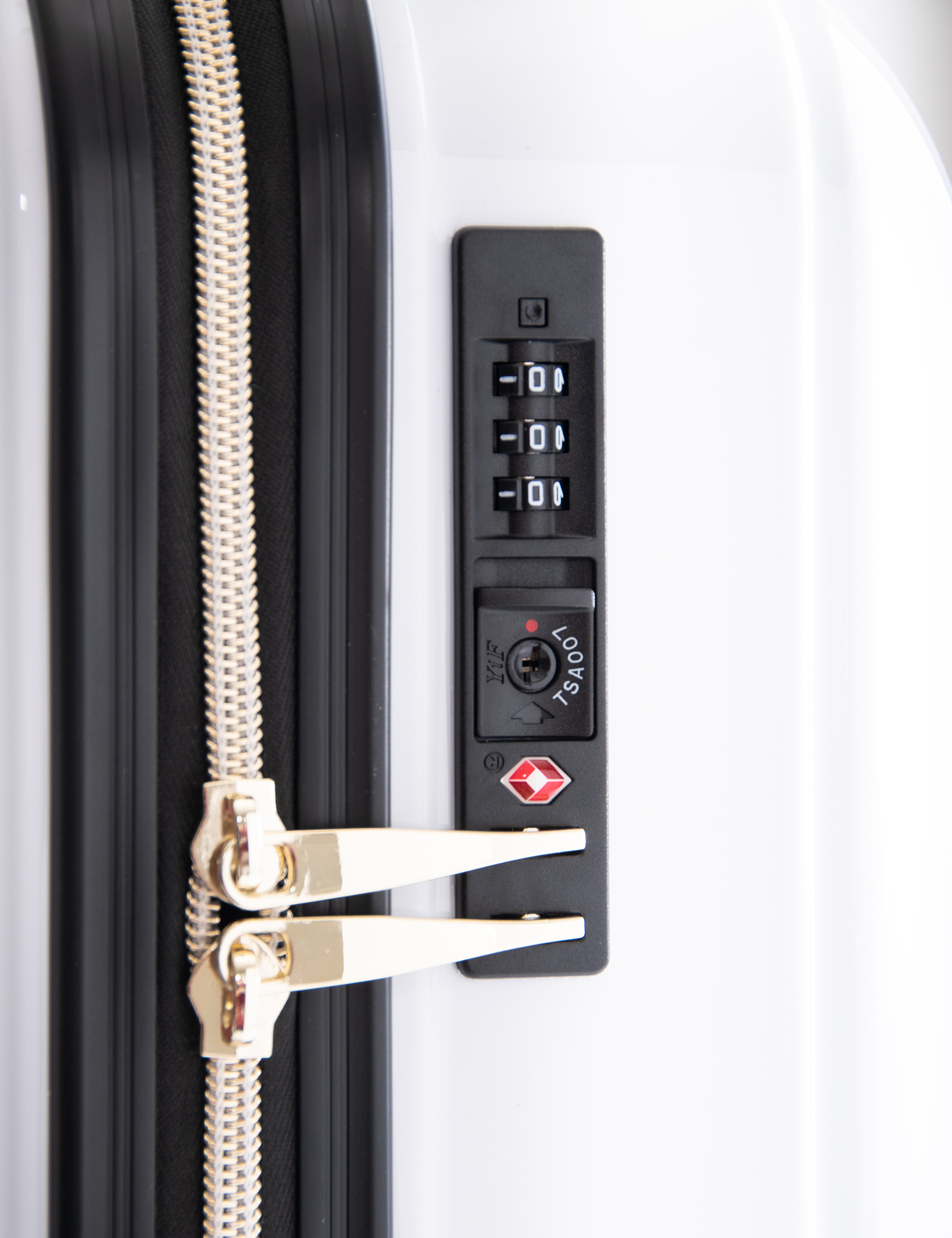全4デザイン! エヴァンゲリオンコラボレーションキャリーケース【UV印刷】 EVA-6009-18UV | アジア・ラゲージ 公式サイト | Asia  Luggage Inc.